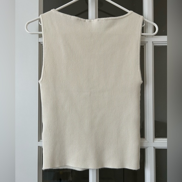 NWT Abercrombie & Fitch Ribbed White Ivory Tank Top Small - Picture 3 of 3